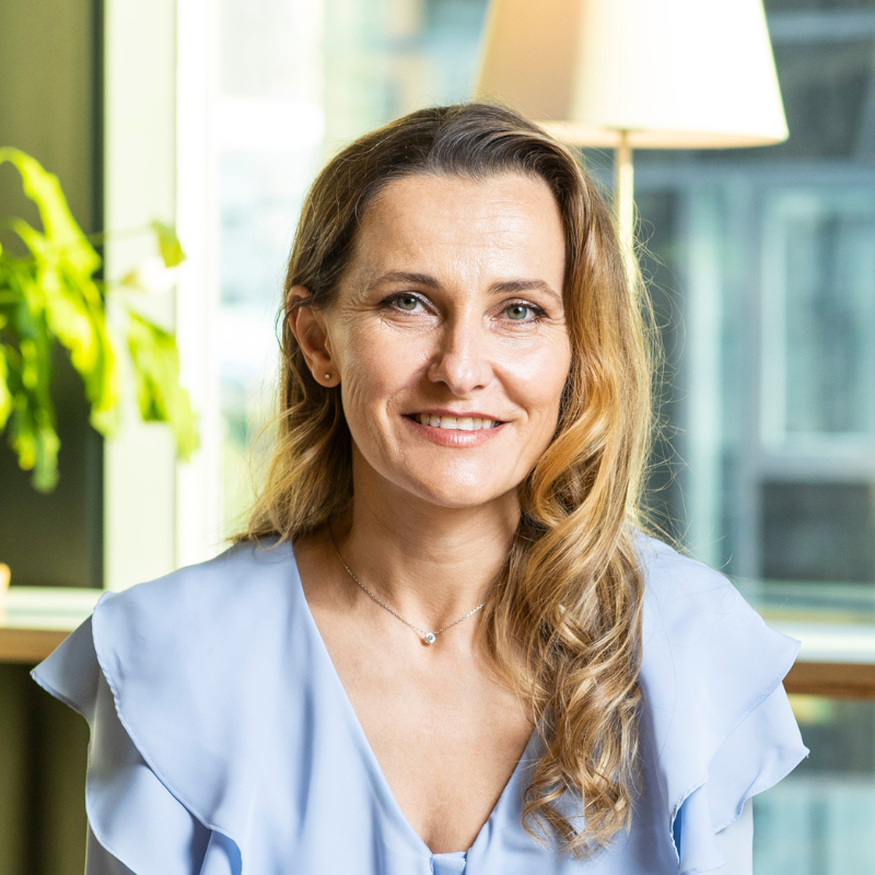 eva kostova